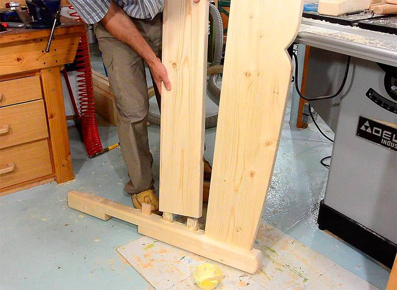 Collage de tête de lit