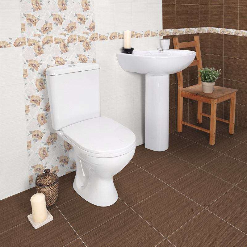 Cuvette de toilette combinée avec un réservoir