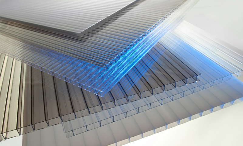 Caractéristiques et propriétés techniques du polycarbonate alvéolaire