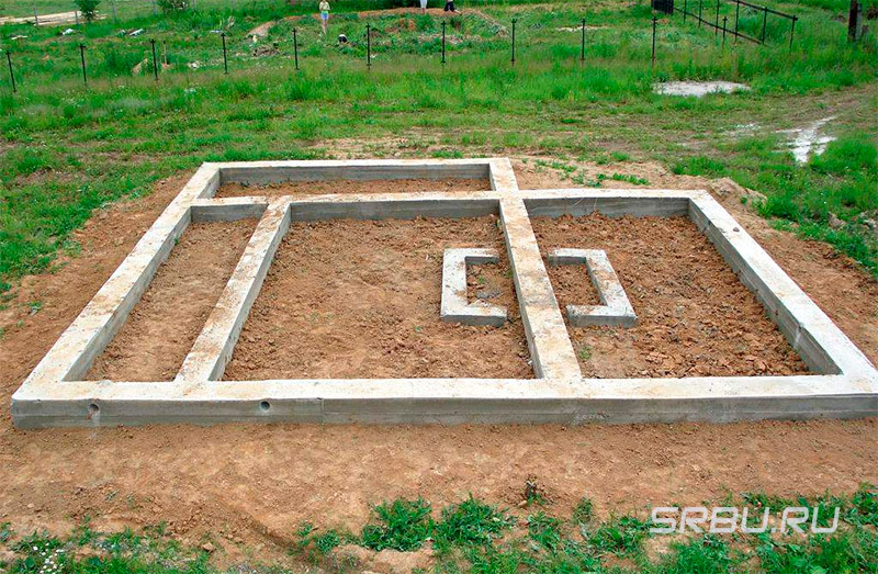 Fond de teint en bande finement découpé